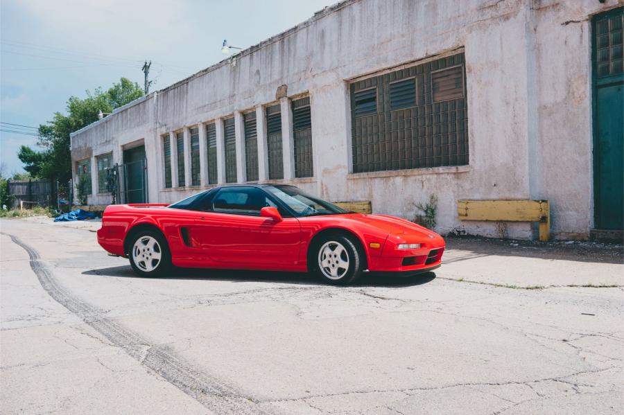  Acura NSX 1991 года  (фото 9 из 61)